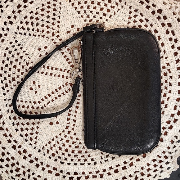 Calvin Klein Black Butter Soft  Leather Small Wristlet Zip Top Two Compartments - Picture 3 of 7